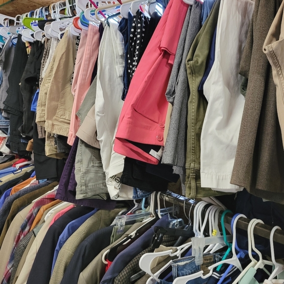 7 For $21! Reseller Lot Mixed Bundle Pants Dress Tops Blazers BELOW WHOLESALE - Picture 7 of 7